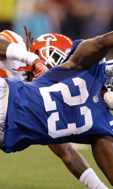 Hilton keeps focus on game rather than receiving title